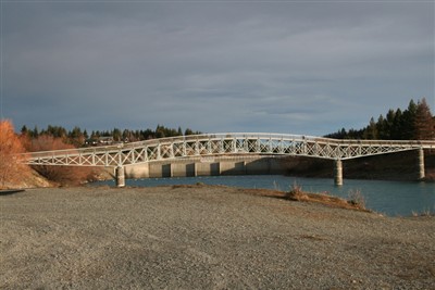 McKenzie Pass Tekapo River