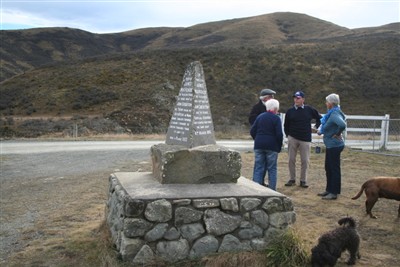 McKenzie Pass Tekapo River